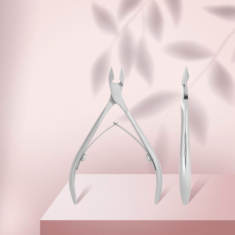 CLASSIC 10 8 mm Cuticle nippers